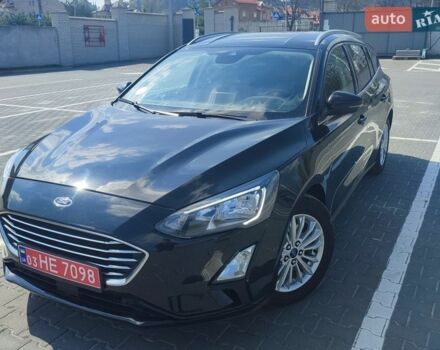 Черный Форд Фокус, объемом двигателя 1.5 л и пробегом 247 тыс. км за 11900 $, фото 1 на Automoto.ua