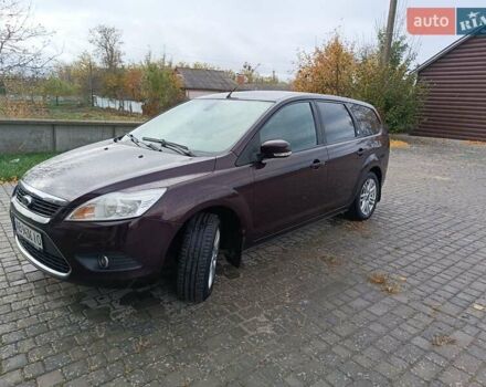 Фиолетовый Форд Фокус, объемом двигателя 1.6 л и пробегом 280 тыс. км за 5400 $, фото 31 на Automoto.ua