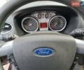 Фиолетовый Форд Фокус, объемом двигателя 1.6 л и пробегом 280 тыс. км за 5400 $, фото 48 на Automoto.ua