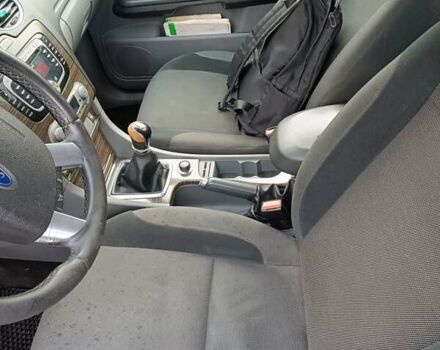 Фиолетовый Форд Фокус, объемом двигателя 1.6 л и пробегом 280 тыс. км за 5400 $, фото 36 на Automoto.ua