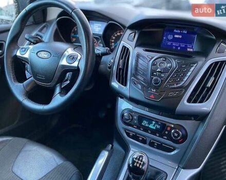 Коричневый Форд Фокус, объемом двигателя 1.56 л и пробегом 245 тыс. км за 8500 $, фото 18 на Automoto.ua