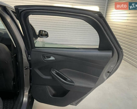 Коричневий Форд Фокус, об'ємом двигуна 1.6 л та пробігом 214 тис. км за 7999 $, фото 33 на Automoto.ua