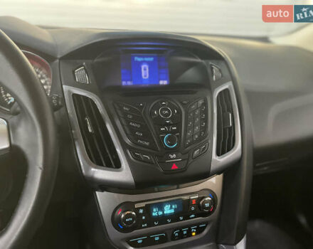 Коричневий Форд Фокус, об'ємом двигуна 1.6 л та пробігом 214 тис. км за 7999 $, фото 40 на Automoto.ua