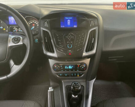 Коричневий Форд Фокус, об'ємом двигуна 1.6 л та пробігом 214 тис. км за 7999 $, фото 39 на Automoto.ua