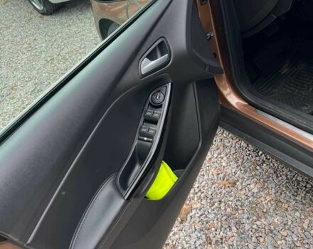 Коричневий Форд Фокус, об'ємом двигуна 0 л та пробігом 105 тис. км за 6500 $, фото 4 на Automoto.ua