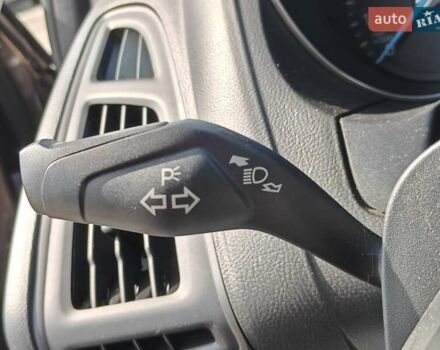 Коричневый Форд Фокус, объемом двигателя 1 л и пробегом 122 тыс. км за 8200 $, фото 14 на Automoto.ua