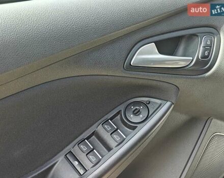 Коричневый Форд Фокус, объемом двигателя 1 л и пробегом 122 тыс. км за 8200 $, фото 10 на Automoto.ua