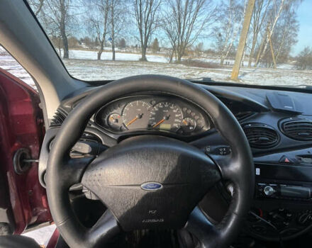 Коричневий Форд Фокус, об'ємом двигуна 1.8 л та пробігом 300 тис. км за 1600 $, фото 5 на Automoto.ua