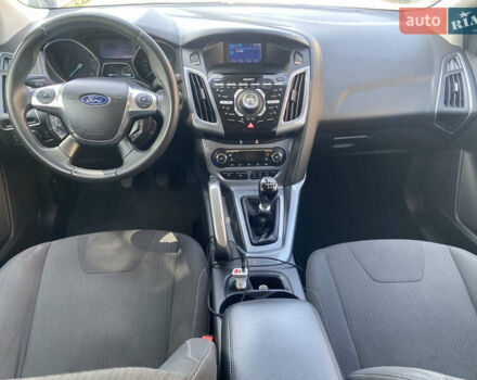 Коричневый Форд Фокус, объемом двигателя 1.6 л и пробегом 158 тыс. км за 8200 $, фото 16 на Automoto.ua