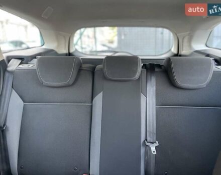 Коричневый Форд Фокус, объемом двигателя 1.6 л и пробегом 256 тыс. км за 9100 $, фото 22 на Automoto.ua