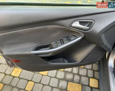 Коричневый Форд Фокус, объемом двигателя 1.6 л и пробегом 220 тыс. км за 7550 $, фото 18 на Automoto.ua