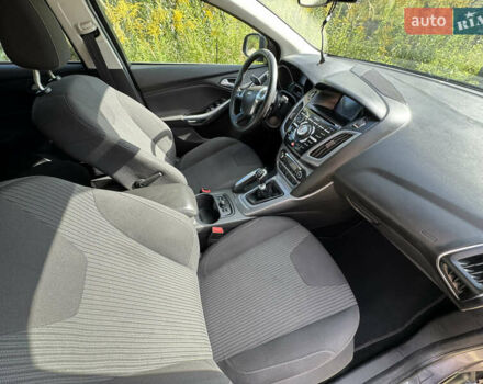 Коричневий Форд Фокус, об'ємом двигуна 1.6 л та пробігом 227 тис. км за 8199 $, фото 36 на Automoto.ua