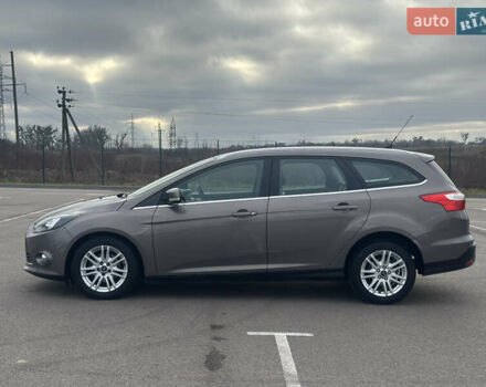 Коричневий Форд Фокус, об'ємом двигуна 1.6 л та пробігом 213 тис. км за 9150 $, фото 2 на Automoto.ua