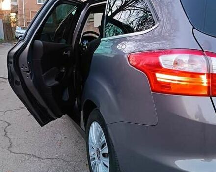 Коричневый Форд Фокус, объемом двигателя 1.56 л и пробегом 280 тыс. км за 7300 $, фото 5 на Automoto.ua