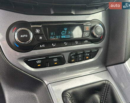 Коричневий Форд Фокус, об'ємом двигуна 1.6 л та пробігом 213 тис. км за 9150 $, фото 31 на Automoto.ua