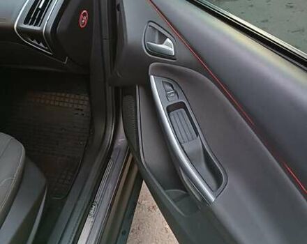 Коричневый Форд Фокус, объемом двигателя 1.56 л и пробегом 280 тыс. км за 7300 $, фото 7 на Automoto.ua