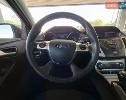 Коричневый Форд Фокус, объемом двигателя 1 л и пробегом 247 тыс. км за 6900 $, фото 24 на Automoto.ua