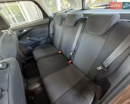 Коричневый Форд Фокус, объемом двигателя 1 л и пробегом 247 тыс. км за 6900 $, фото 18 на Automoto.ua