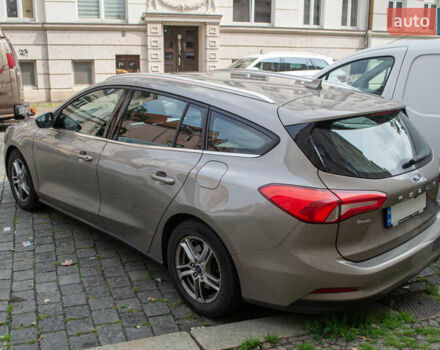 Коричневый Форд Фокус, объемом двигателя 1.5 л и пробегом 107 тыс. км за 15934 $, фото 3 на Automoto.ua