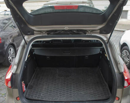 Коричневый Форд Фокус, объемом двигателя 1.5 л и пробегом 107 тыс. км за 15934 $, фото 15 на Automoto.ua