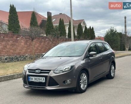 Коричневий Форд Фокус, об'ємом двигуна 1.56 л та пробігом 245 тис. км за 8333 $, фото 1 на Automoto.ua