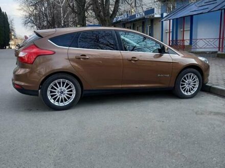 Форд Фокус 2014 в Сумах на Automoto.ua Коричневый Форд Фокус, объемом двигателя 0 л и пробегом 113 тыс. км за 8500 $, фото 1 на Automoto.ua