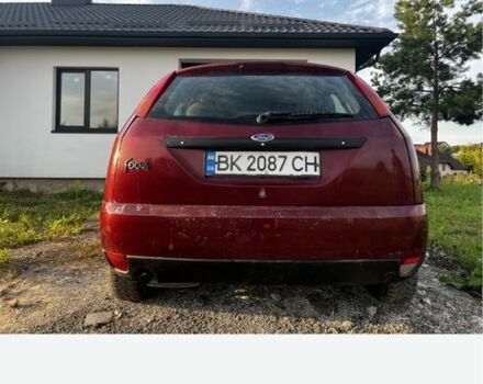 Красный Форд Фокус, объемом двигателя 1.6 л и пробегом 2 тыс. км за 2000 $, фото 2 на Automoto.ua