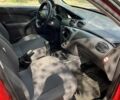 Червоний Форд Фокус, об'ємом двигуна 1.4 л та пробігом 301 тис. км за 3200 $, фото 7 на Automoto.ua
