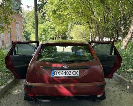Красный Форд Фокус, объемом двигателя 1.6 л и пробегом 157 тыс. км за 2700 $, фото 4 на Automoto.ua
