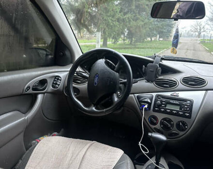 Красный Форд Фокус, объемом двигателя 2 л и пробегом 193 тыс. км за 2500 $, фото 5 на Automoto.ua