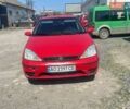 Красный Форд Фокус, объемом двигателя 1.6 л и пробегом 367 тыс. км за 1600 $, фото 1 на Automoto.ua
