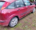 Красный Форд Фокус, объемом двигателя 1.8 л и пробегом 243 тыс. км за 1200 $, фото 7 на Automoto.ua