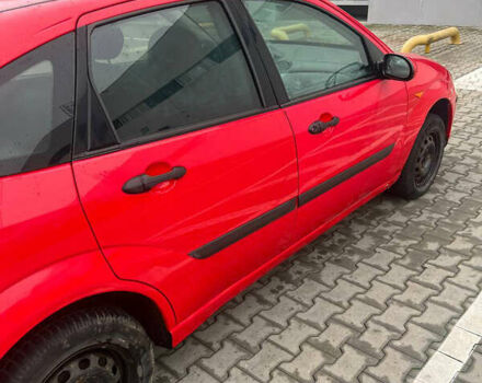 Червоний Форд Фокус, об'ємом двигуна 1.6 л та пробігом 167 тис. км за 2400 $, фото 5 на Automoto.ua