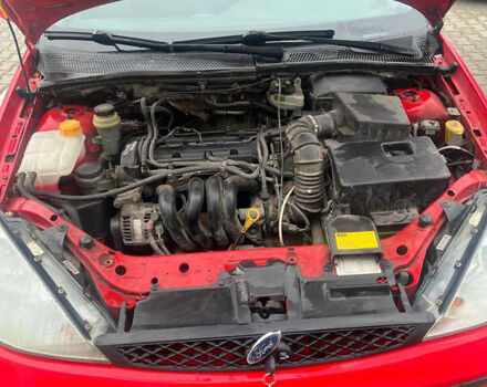Червоний Форд Фокус, об'ємом двигуна 1.6 л та пробігом 167 тис. км за 2400 $, фото 24 на Automoto.ua