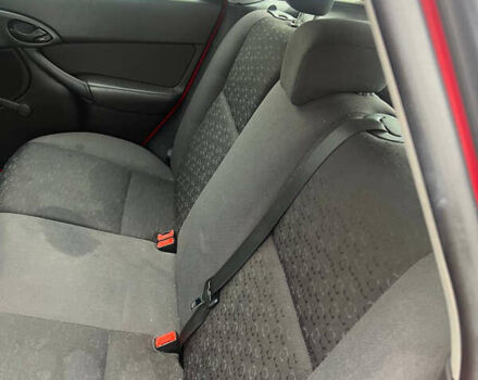 Червоний Форд Фокус, об'ємом двигуна 1.6 л та пробігом 167 тис. км за 2400 $, фото 17 на Automoto.ua