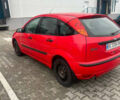 Червоний Форд Фокус, об'ємом двигуна 1.6 л та пробігом 167 тис. км за 2400 $, фото 2 на Automoto.ua