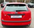 Красный Форд Фокус, объемом двигателя 1.6 л и пробегом 239 тыс. км за 4700 $, фото 5 на Automoto.ua