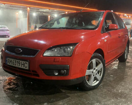 Червоний Форд Фокус, об'ємом двигуна 2.01 л та пробігом 328 тис. км за 4500 $, фото 4 на Automoto.ua