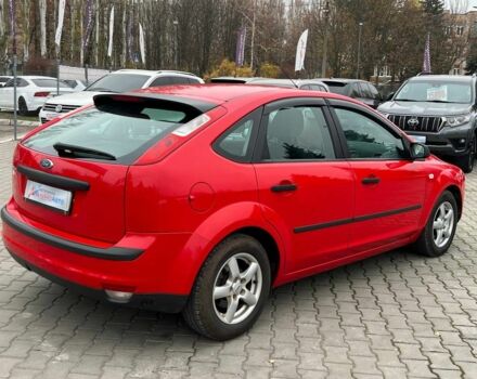 Красный Форд Фокус, объемом двигателя 1.6 л и пробегом 239 тыс. км за 4700 $, фото 6 на Automoto.ua
