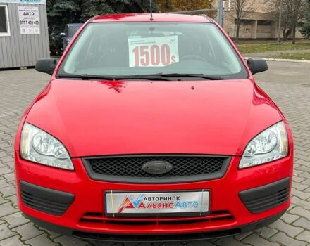 Красный Форд Фокус, объемом двигателя 1.6 л и пробегом 239 тыс. км за 4700 $, фото 1 на Automoto.ua