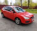 Червоний Форд Фокус, об'ємом двигуна 2 л та пробігом 339 тис. км за 4400 $, фото 5 на Automoto.ua