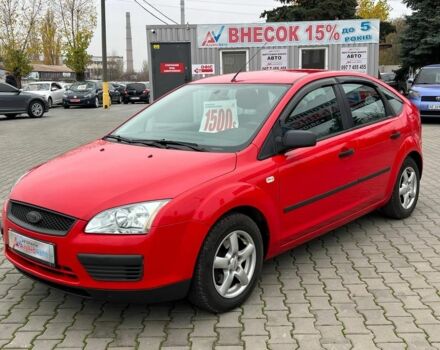 Красный Форд Фокус, объемом двигателя 1.6 л и пробегом 239 тыс. км за 4700 $, фото 2 на Automoto.ua