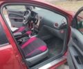 Красный Форд Фокус, объемом двигателя 1.6 л и пробегом 173 тыс. км за 4650 $, фото 12 на Automoto.ua