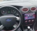 Красный Форд Фокус, объемом двигателя 1.6 л и пробегом 173 тыс. км за 4650 $, фото 16 на Automoto.ua