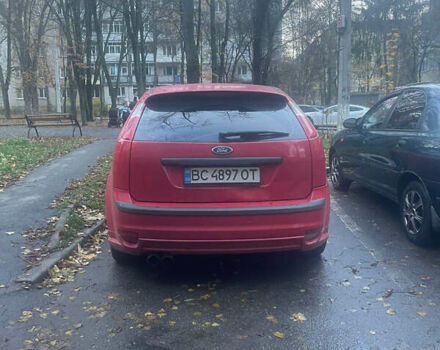 Красный Форд Фокус, объемом двигателя 1.56 л и пробегом 306 тыс. км за 3000 $, фото 2 на Automoto.ua