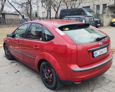Красный Форд Фокус, объемом двигателя 1.6 л и пробегом 173 тыс. км за 4650 $, фото 1 на Automoto.ua