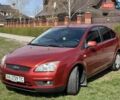 Красный Форд Фокус, объемом двигателя 1.6 л и пробегом 118 тыс. км за 5600 $, фото 1 на Automoto.ua
