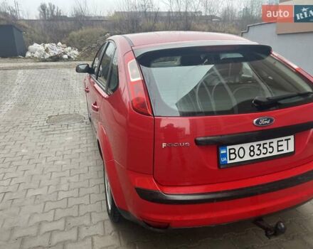 Красный Форд Фокус, объемом двигателя 1.6 л и пробегом 305 тыс. км за 4200 $, фото 17 на Automoto.ua
