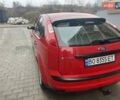 Красный Форд Фокус, объемом двигателя 1.6 л и пробегом 305 тыс. км за 4200 $, фото 17 на Automoto.ua