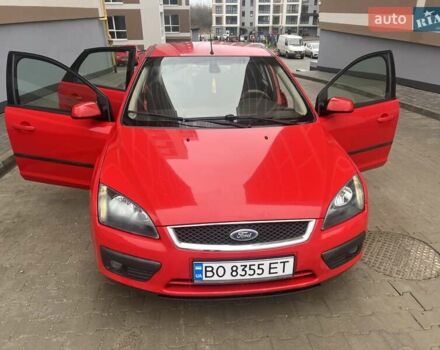 Красный Форд Фокус, объемом двигателя 1.6 л и пробегом 305 тыс. км за 4200 $, фото 8 на Automoto.ua